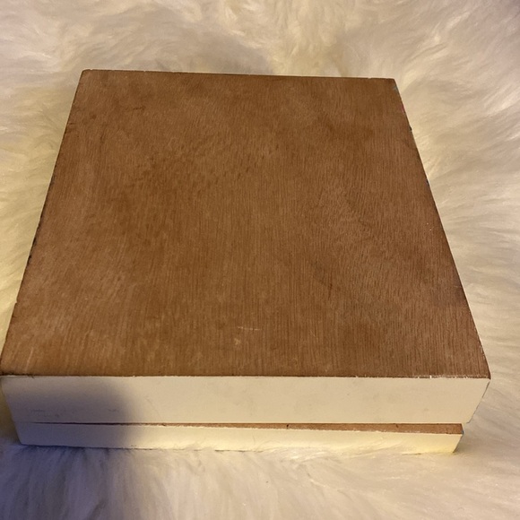 Wealthy Box - Picture 5 of 5